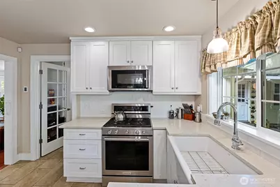 10191 W Belfair Valley Road, Bremerton, WA 98312 - Photo 14