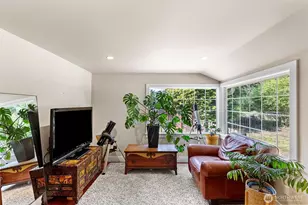 10191 W Belfair Valley Rd, Bremerton, WA 98312 - Photo 6