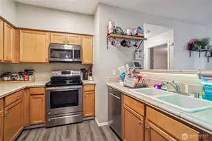 10113 186 St E, Puyallup, WA 98375 - Photo 12