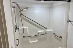 612 N 1st Ave, Kelso, WA 98626 - Photo 10