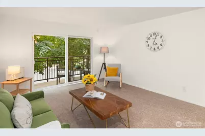 5834 NE 75th Street #B202, Seattle, WA 98115 - Photo 4