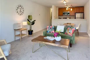 5834 NE 75th St, Seattle, WA 98115 - Photo 10