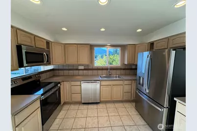 935 Madison Avenue, Darrington, WA 98241 - Photo 16