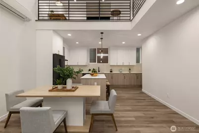 2017 W Bertona Street, Seattle, WA 98199 - Photo 4