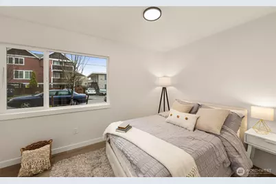 2017 W Bertona Street, Seattle, WA 98199 - Photo 22