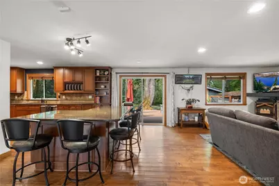 15115 78th Ave NE, Kenmore, WA 98028 - Photo 10