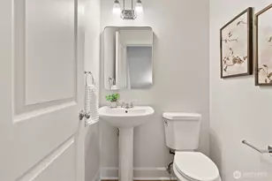 10311 Midvale Ave N, Seattle, WA 98133 - Photo 6