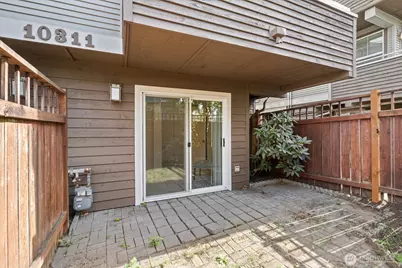 10311 Midvale Avenue N #A, Seattle, WA 98133 - Photo 16