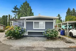 415 Lakeview Rd, Lynnwood, WA 98087 - Photo 2