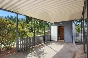 415 Lakeview Rd, Lynnwood, WA 98087 - Photo 34