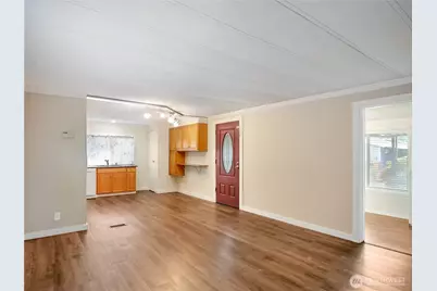 415 Lakeview Road #F16, Lynnwood, WA 98087 - Photo 8