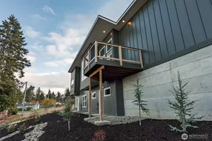 1317 E 5th St, Port Angeles, WA 98362 - Photo 38