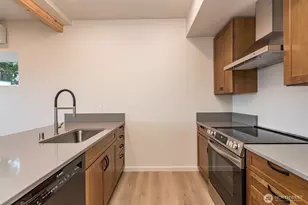1317 E 5th St, Port Angeles, WA 98362 - Photo 32