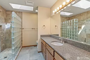 165 Meridian Dr, Kelso, WA 98626 - Photo 24