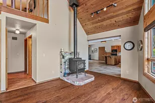 165 Meridian Dr, Kelso, WA 98626 - Photo 10