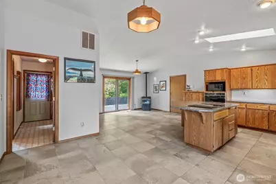 165 Meridian Drive, Kelso, WA 98626 - Photo 16