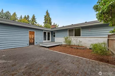 9526 234th Street SW, Edmonds, WA 98020 - Photo 18