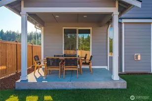 3977 McCormick Vlg Dr, Bremerton, WA 98312 - Photo 28