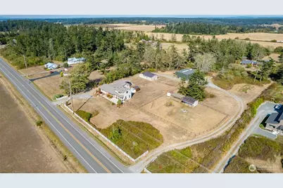 815 Engle Road, Coupeville, WA 98239 - Photo 2