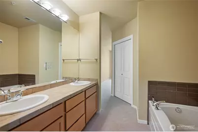 2901 NE Blakeley Street #335, Seattle, WA 98105 - Photo 28