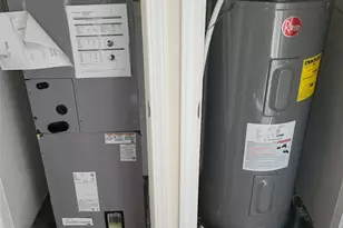 8942 W McKenna Falls Rd W, Bremerton, WA 98312 - Photo 18