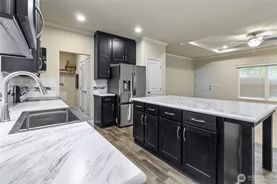 8942 W McKenna Falls Rd W, Bremerton, WA 98312 - Photo 4