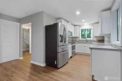 532 Eskridge Way SE, Olympia, WA 98501 - Photo 12