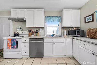 3827 S K Street, Tacoma, WA 98418 - Photo 12