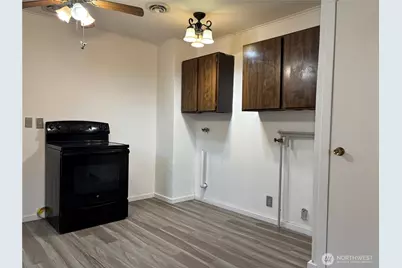 2207 W Spruce Street, Moses Lake, WA 98837 - Photo 14