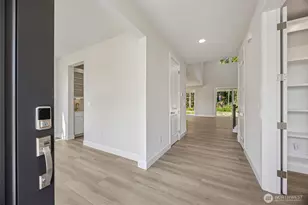 13712 100th St NE, Lake Stevens, WA 98258 - Photo 2