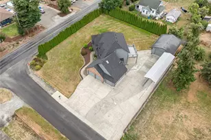6914 86th St E, Puyallup, WA 98371 - Photo 2