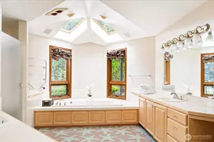 4486 Villarreal Ln, Oak Harbor, WA 98277 - Photo 24