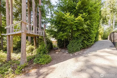 9428 Tracyton Boulevard NW, Silverdale, WA 98383 - Photo 24