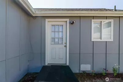 1702 Bay Avenue, Ocean Park, WA 98640 - Photo 4