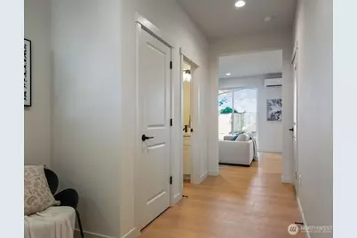 429 Legion Drive, Everett, WA 98201 - Photo 4