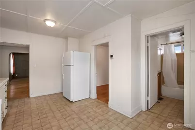 1001 Legion Way SE, Olympia, WA 98501 - Photo 8