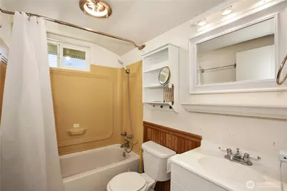 1001 Legion Way SE, Olympia, WA 98501 - Photo 14