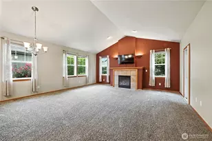 425 Garden Ln, Burlington, WA 98233 - Photo 14