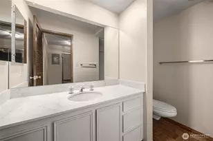 100 Ward St, Seattle, WA 98109 - Photo 16