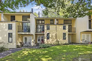 6440 139th Ave NE, Redmond, WA 98052 - Photo 1