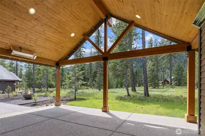 971 Domerie Park Loop, Cle Elum, WA 98922 - Photo 2