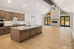 971 Domerie Park Loop, Cle Elum, WA 98922 - Photo 8