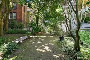 211 Summit Ave E, Seattle, WA 98102 - Photo 28