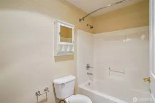 12034 15th Ave NE, Seattle, WA 98125 - Photo 14