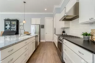 1096 Southeast Falcon Drive, College Place, WA 99324 - Photo 14