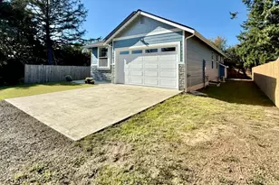 269 Ensign Ave NW, Ocean Shores, WA 98569 - Photo 10