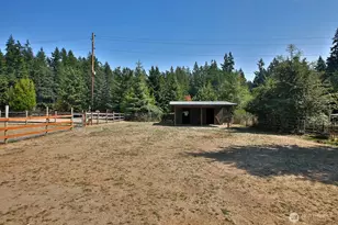 5970 Maxwelton Rd, Clinton, WA 98236 - Photo 22