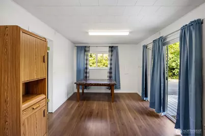 4224 Tracyton Beach Road, Bremerton, WA 98310 - Photo 12