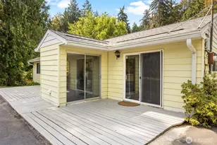 4224 Tracyton Beach Rd, Bremerton, WA 98310 - Photo 20