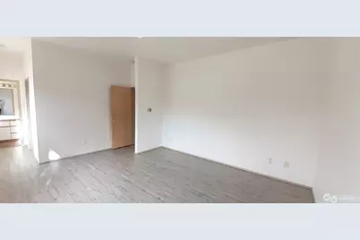 5501 Wilson Avenue S, Seattle, WA 98118 - Photo 6